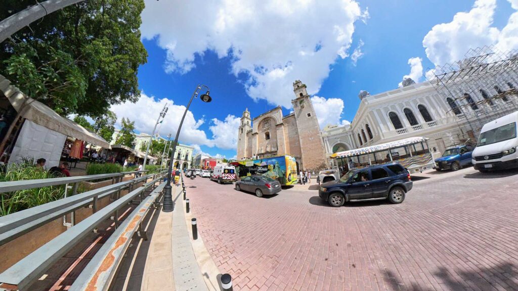 Catedral de Mérida en La Plaza Grande de Mérida Yucatán