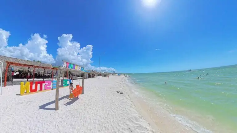 Celestún Yucatán hermoso mar esmeralda