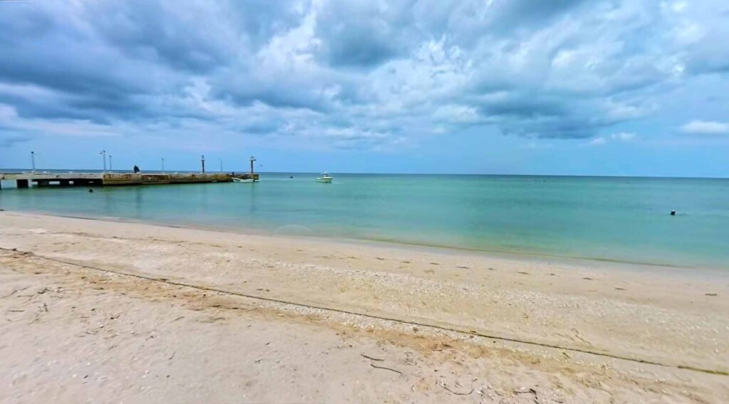 Playa Sisal Yucatán: Pueblo Mágico