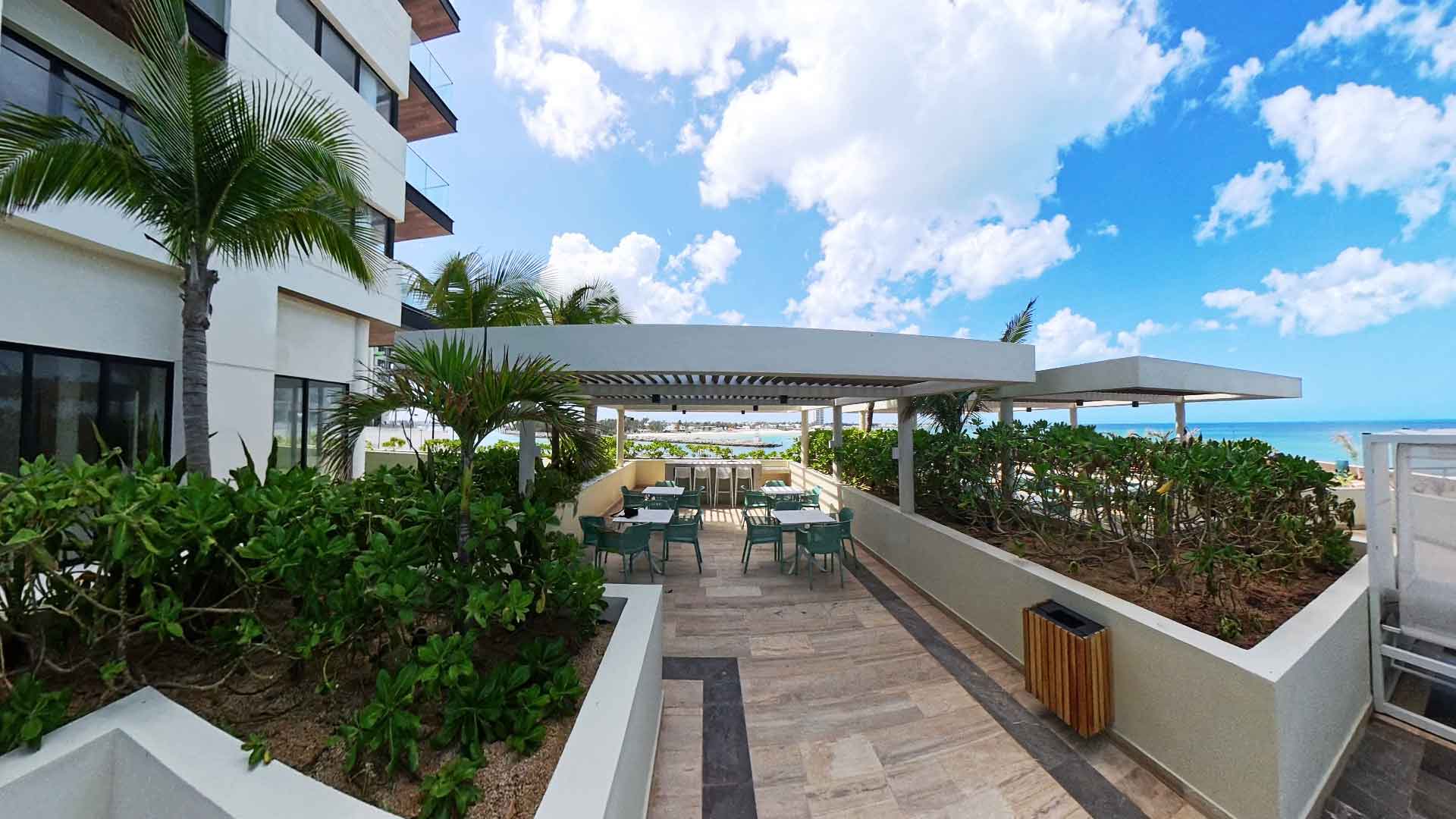 Área de Grill de Yucalpetén Resort Marina