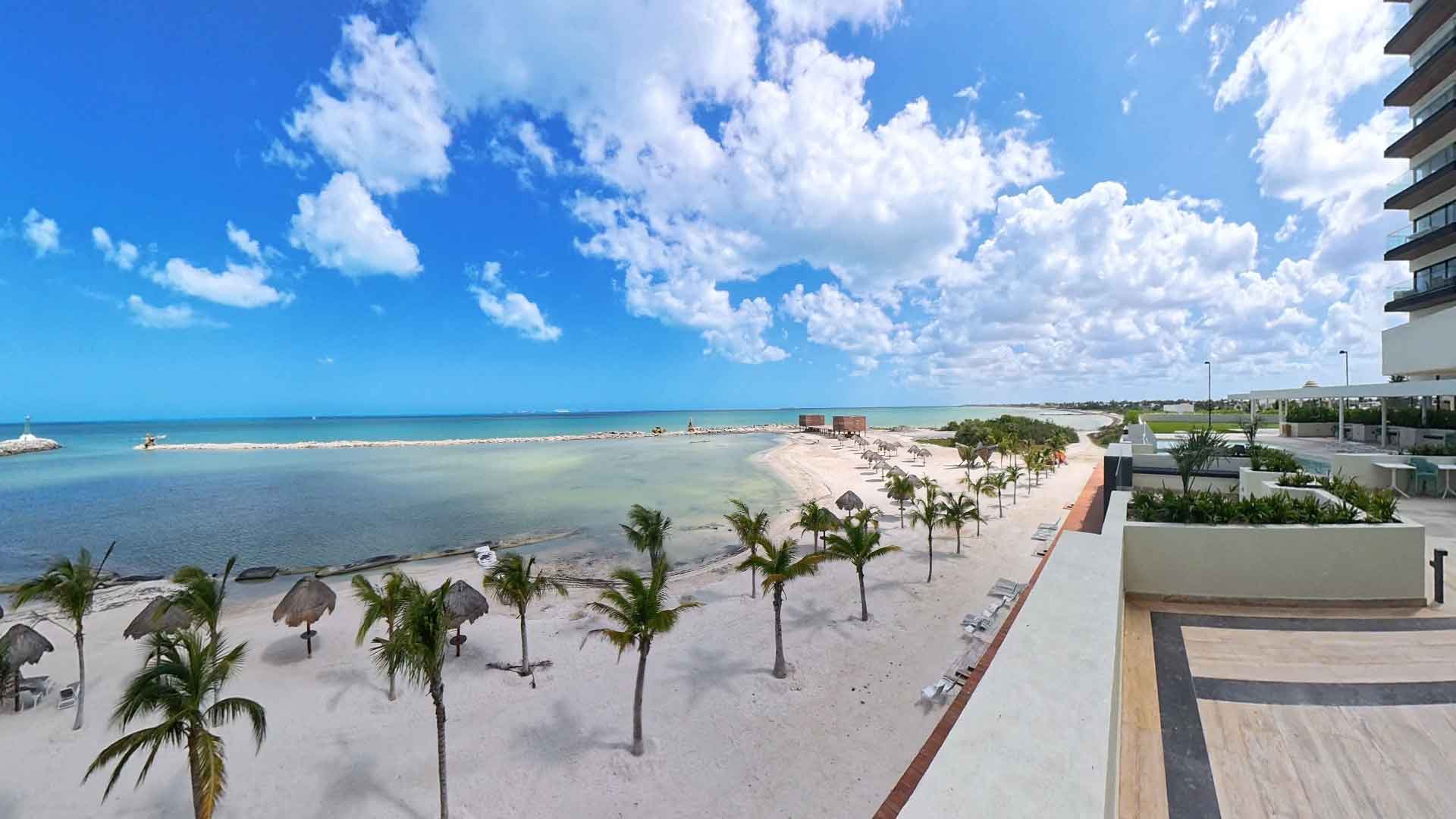 Playa de Yucalpetén Resort Marina