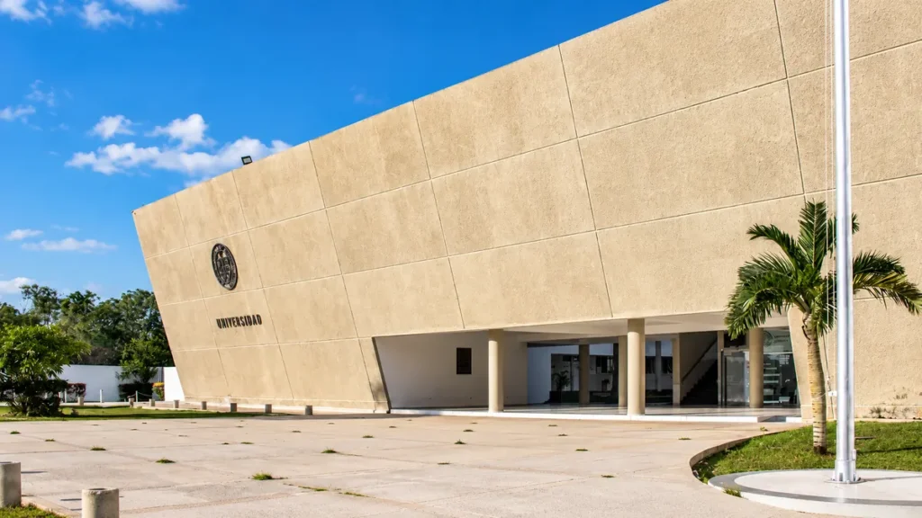 Universidad Modelo Mérida